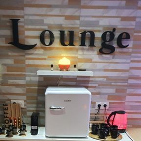 coin lounge